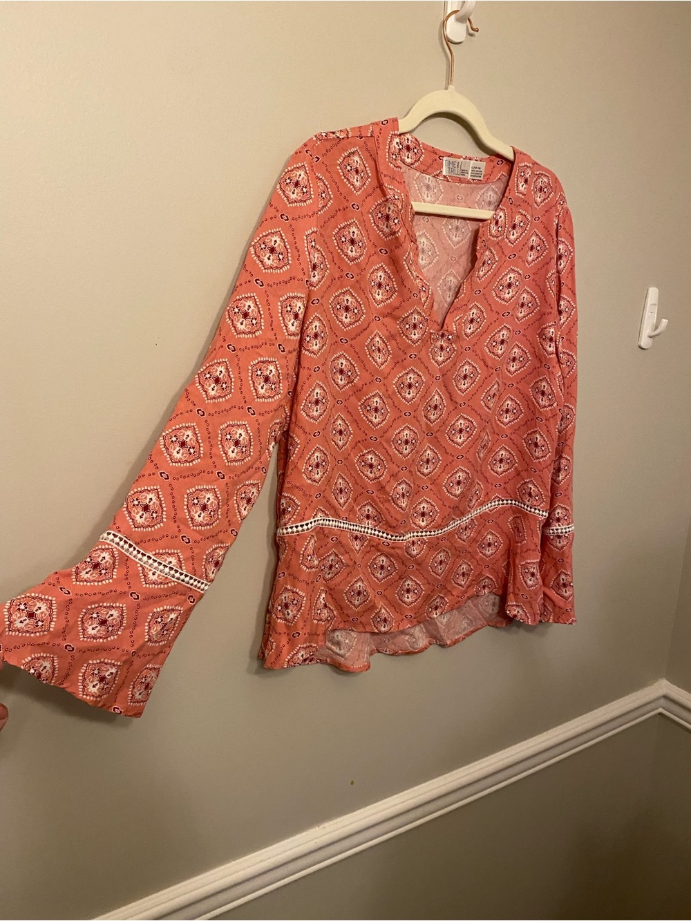 Time and Tru Coral Patterned Split-Neck Boho Tunic